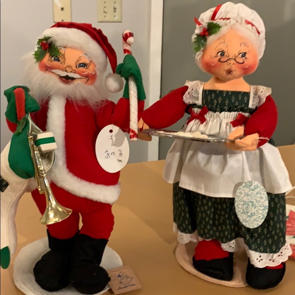 Annalee Dolls